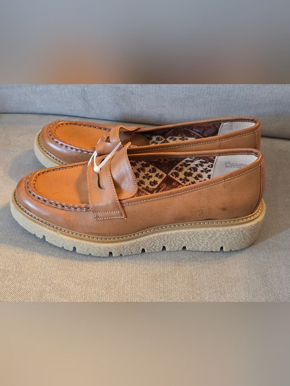 NWOB KorksTan Leather Loafers - Women's 11 *imperfect
